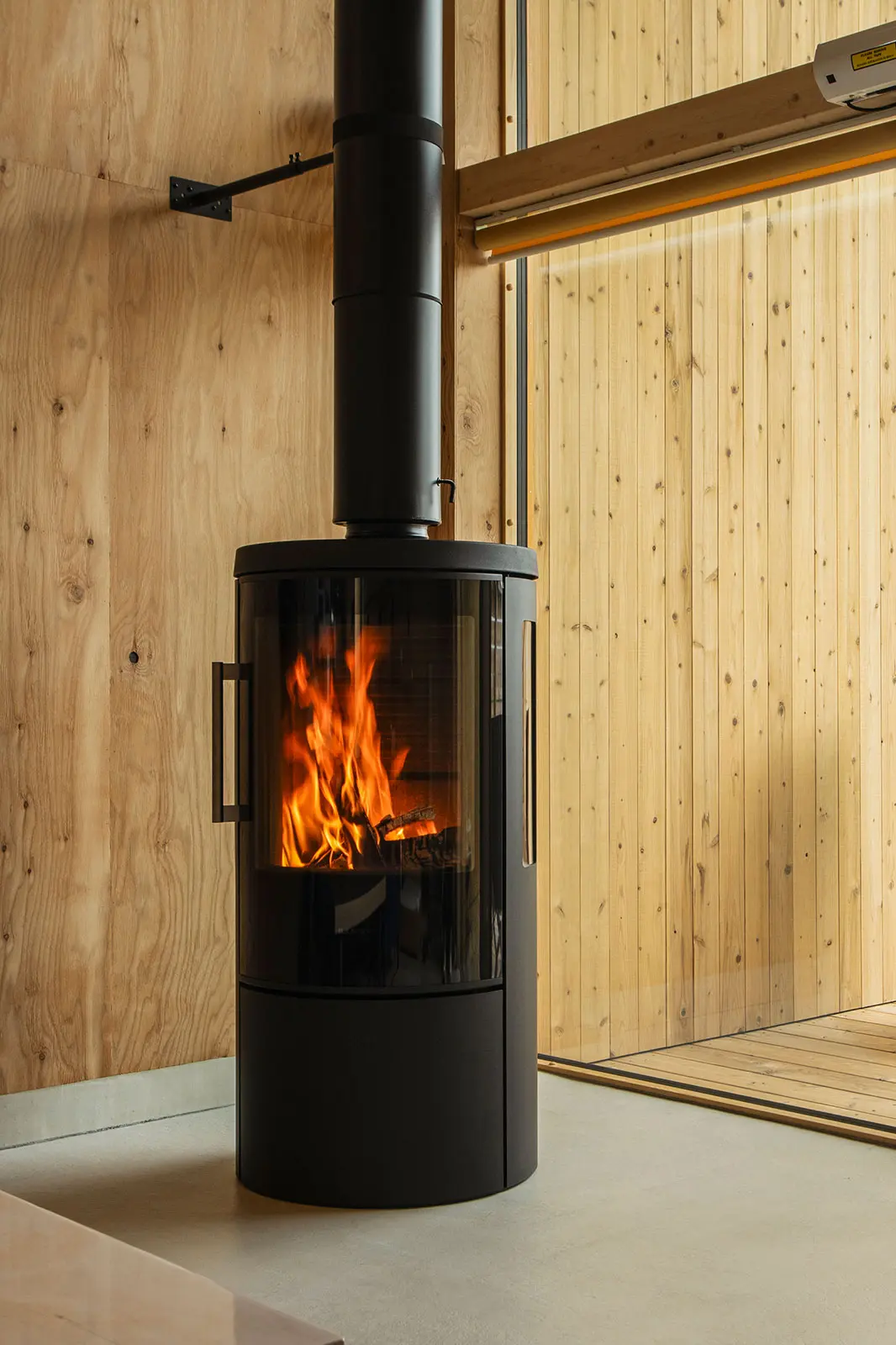 スマートな円筒型のフォルムが美しい「3630」は、初心者でも扱いやすい人気機種